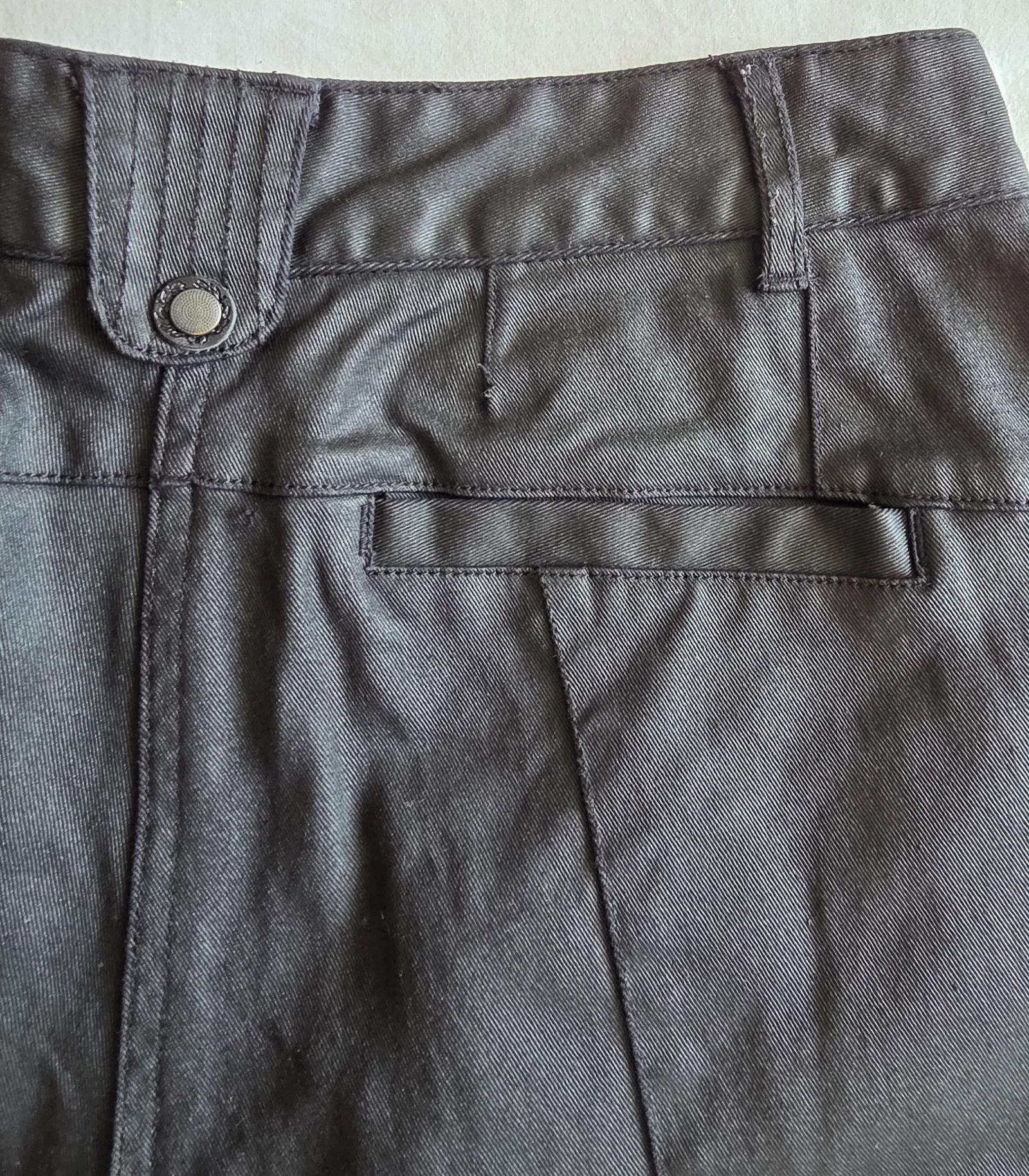 Pantalón corto negro revestido 38 M Petit Baigneur pantalón corto brillante – photo 4